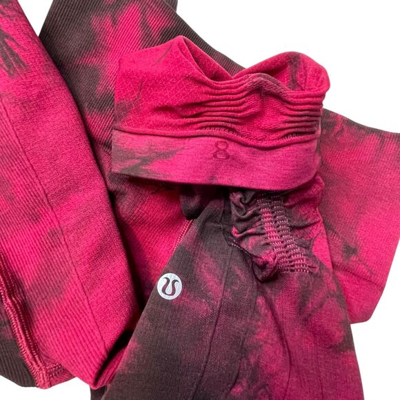 Lululemon In The Flow Crop II Size 8 Wine Berry/Bordeaux Drama Leggings Capri - Picture 11 of 11